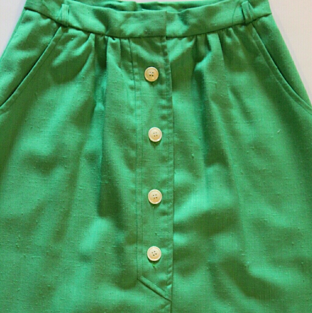 Vintage Green A-line Skirt Size 9 Actual size 3/4